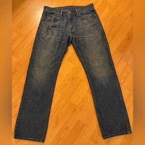 Levi’s 514 Men’s Slim Straight Jeans Medium Wash 33x32 Relaxed Fit Denim Comfort